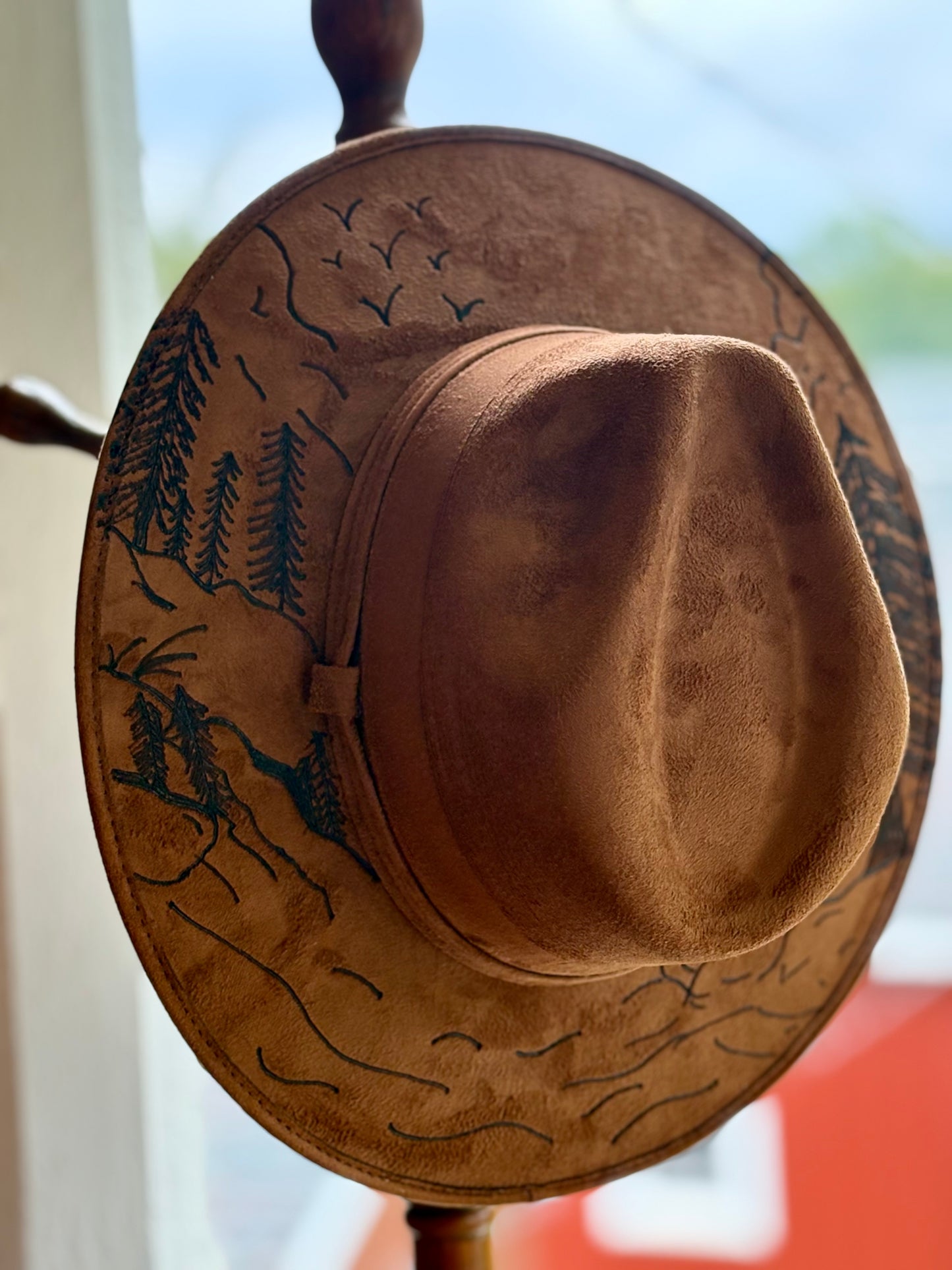 Mountains and Lakes Caramel Flat Brim