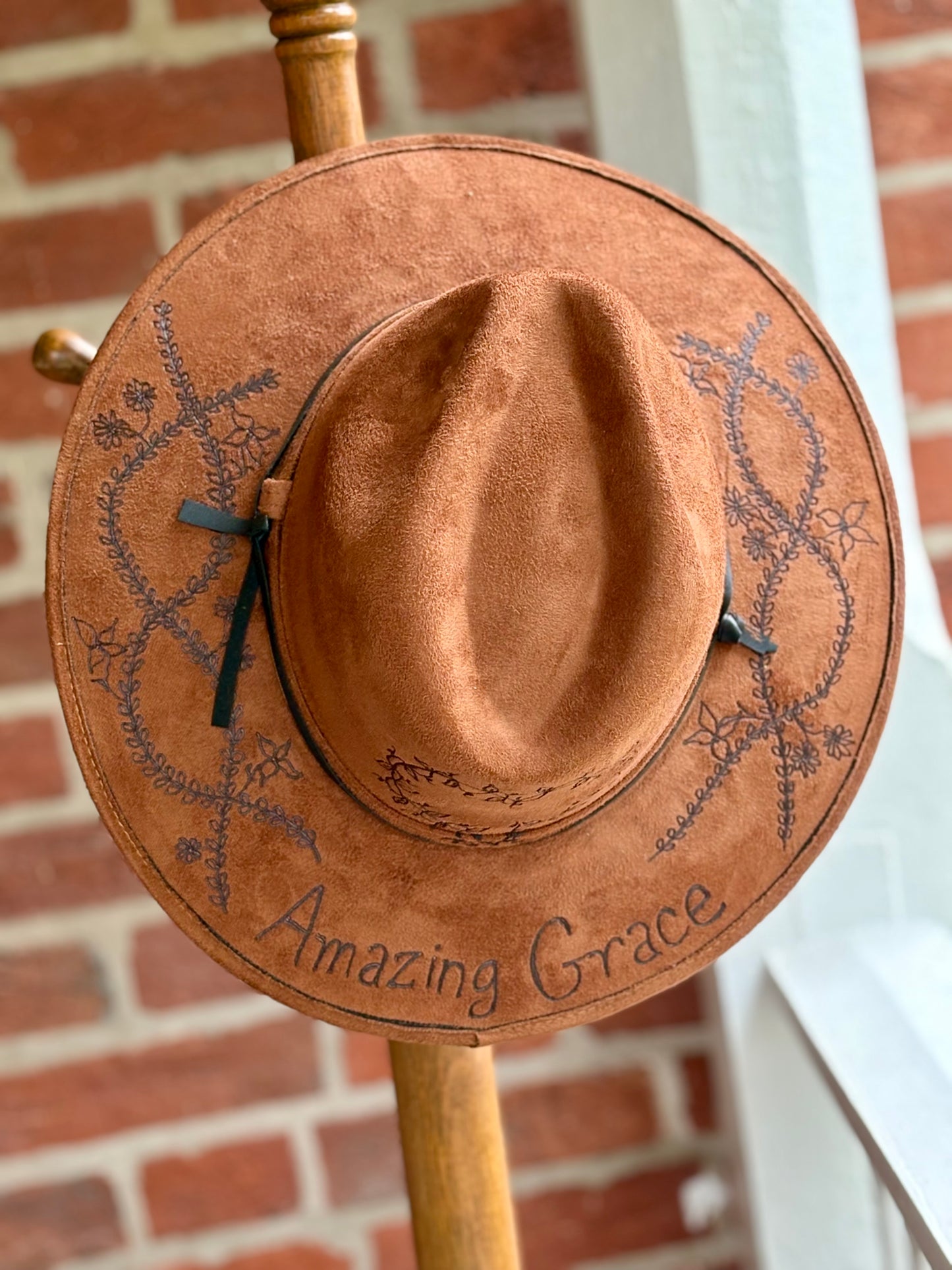 Amazing Grace Western Brown