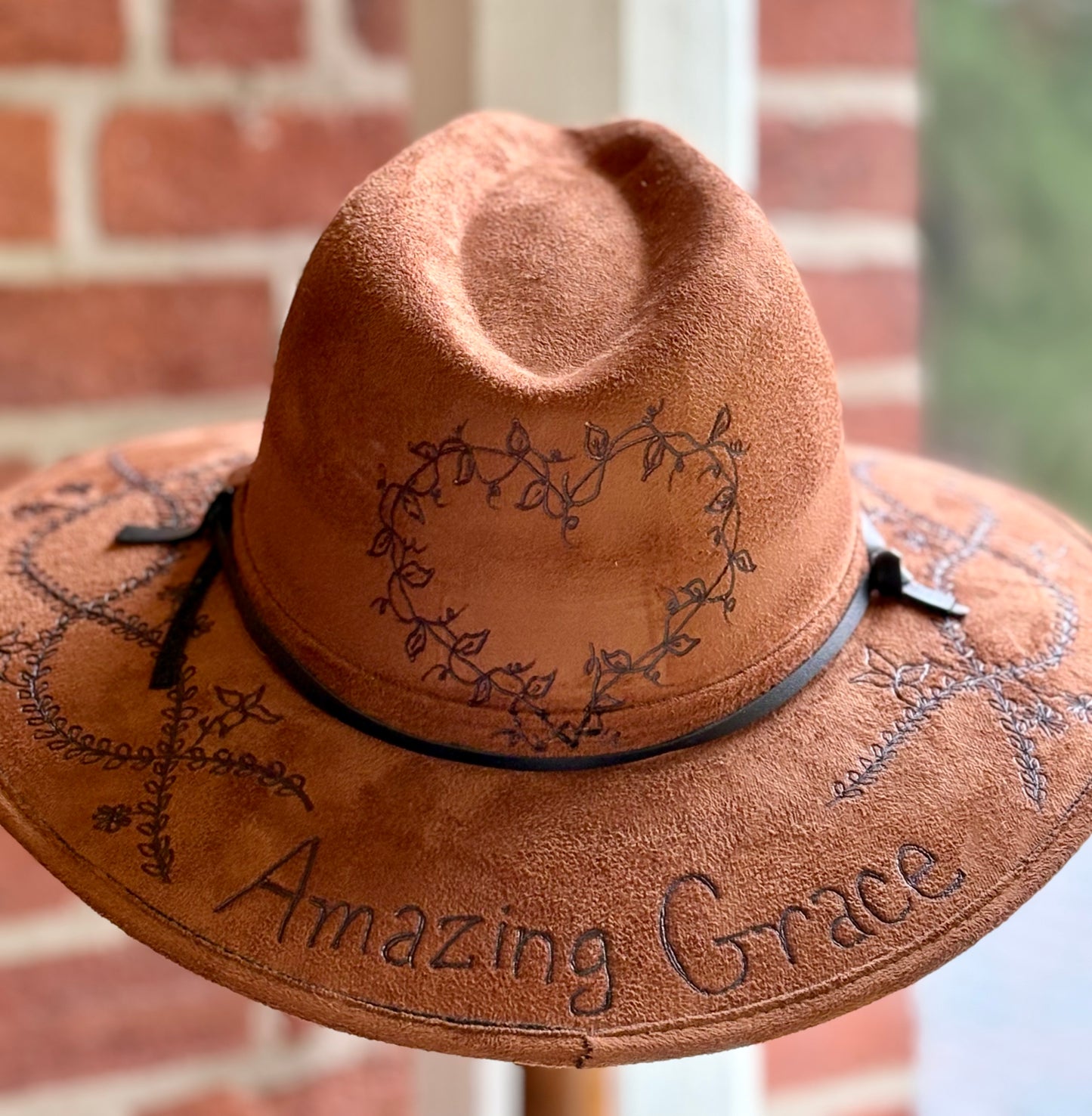 Amazing Grace Western Brown