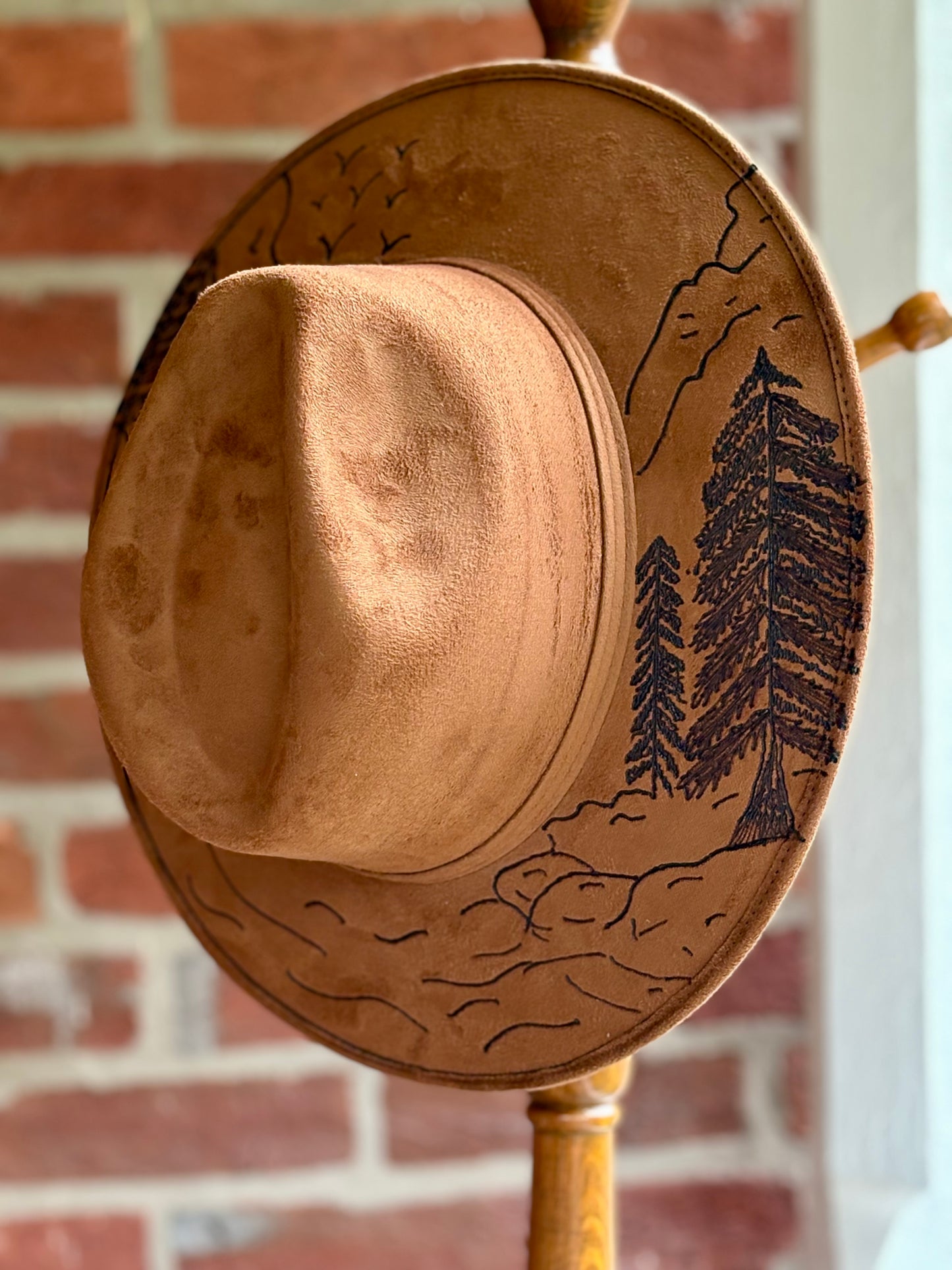 Mountains and Lakes Caramel Flat Brim